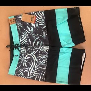 VANS Boardshorts size 32.